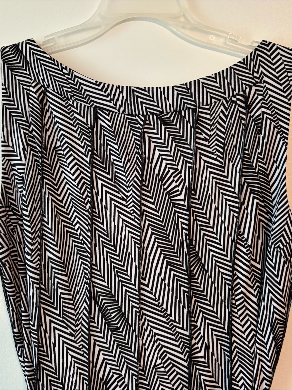 Voir Voir Black & White Sleeveless Midi Dress with Waist Tie - Picture 6 of 7